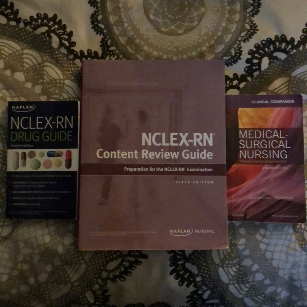 Nursing books bundle